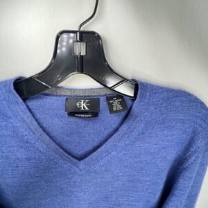 Calvin Klein Blue Merino Wool V-Neck Sweater Mens M Extra Fine Lightweight